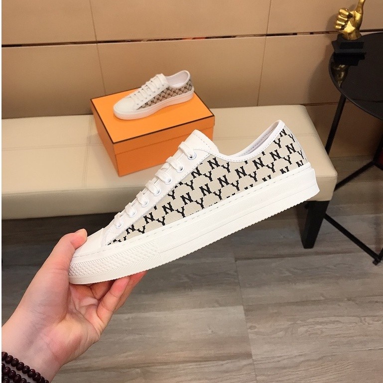 Gucci Luxurious Minimalism Fashion Men Casual Shoes Sneakers White Brown Gucci Logo