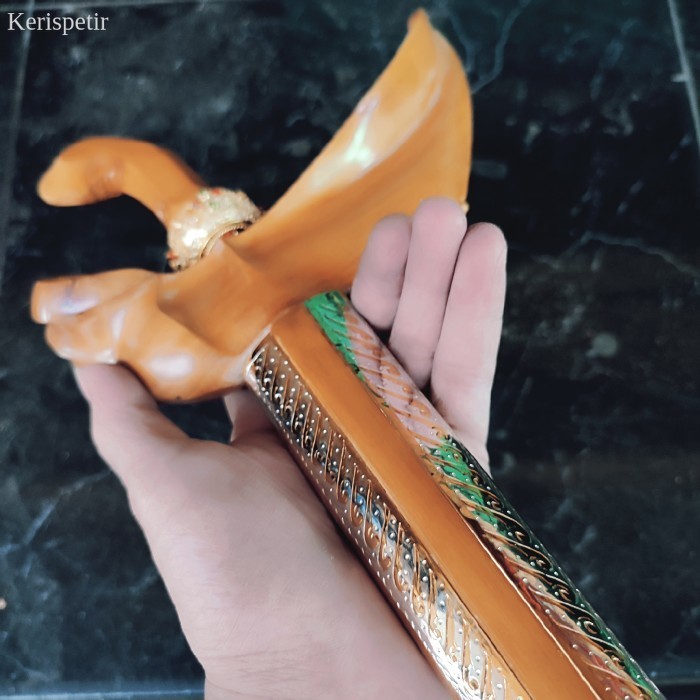 

WARANGKA KERIS KAYU CENDANA ALUSAN PENDOK BAGUS murah antik