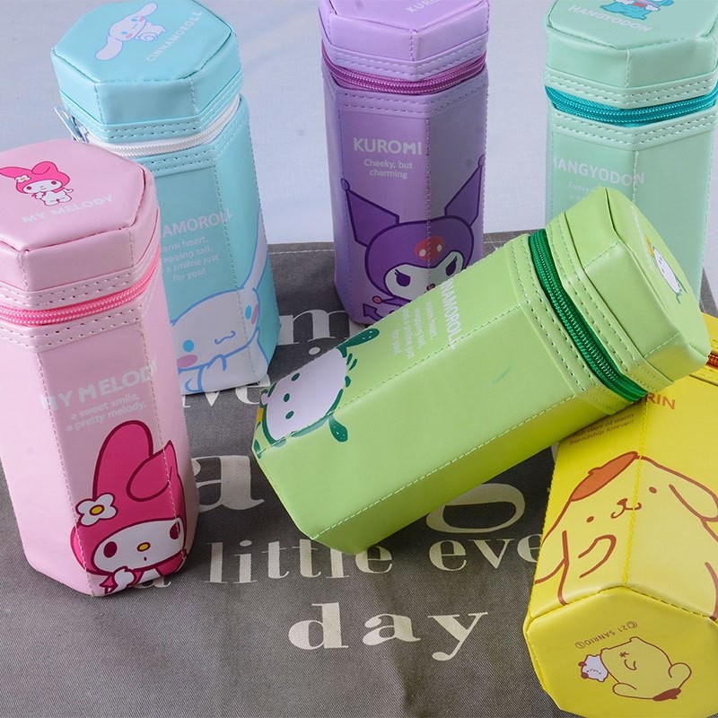 

JAMIN MURAH !!!Tempat Pensil Hexagon Volume Tinggi/Pencil Case Tabung Kuromi/Anak Sekolah Pencil Case CIN^NAMOROL ME^LODY KUR^OMI(BISA LANGSUNG ORDER)