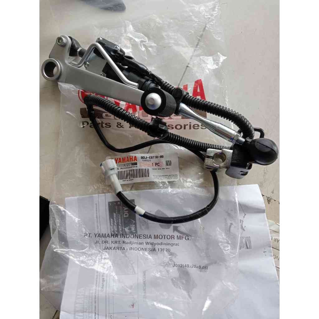 CHANGE PEDAL ASSY/PROSNELING / QUICK SHIFTER R15 V4 / R15M / R15 CONNECTED ORIGINAL YGP BDJ-E8110-00