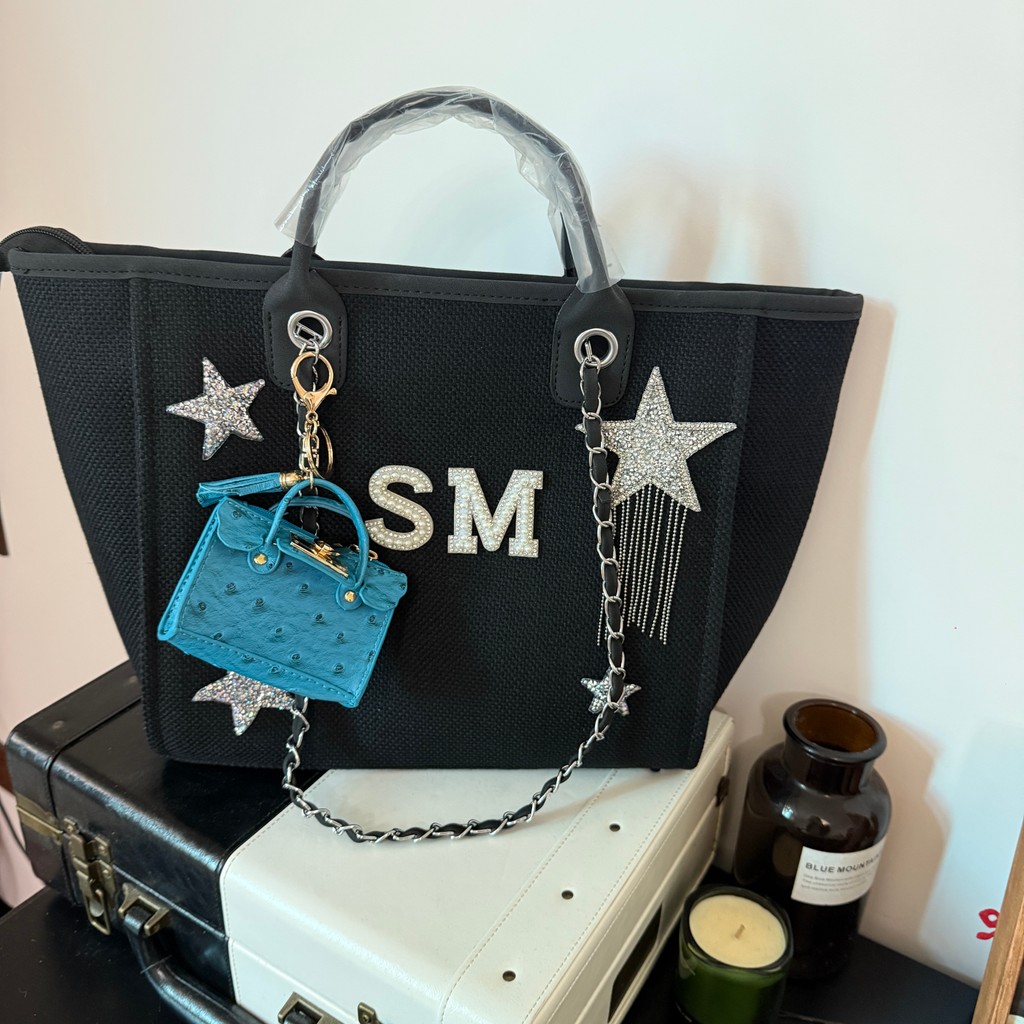 

Customized Black Swan Handbag,Personalized Pearl letters Chain Bag,Travel Bag Customized Name Birthday Gift Wedding Party