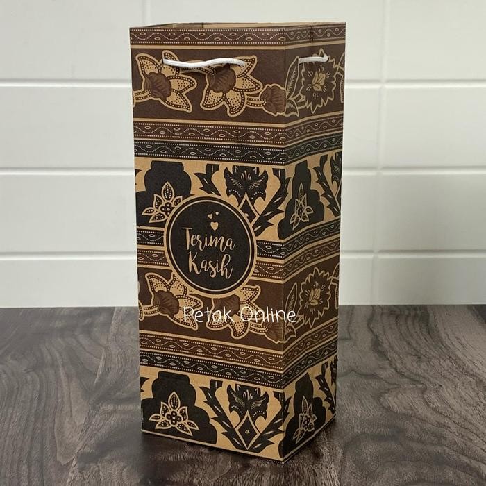 

Sale 25 Pcs Paper Bag Motif Batik Tenteng Tali 10 x 8 x 25.5 Cm - Coklat Terlaris