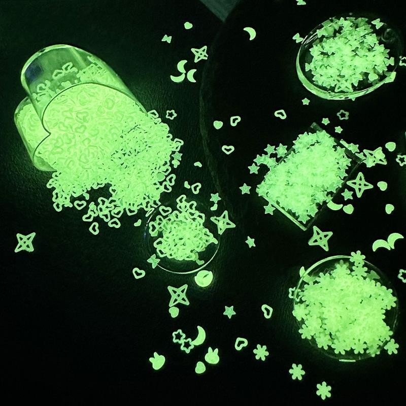 

1000pcs/Lot 3mm Luminous Sequins Epoxy Resin Filling Moon Stars Glitters DIY Resin Silicone Mold Nail Art Jewelry Making Decor