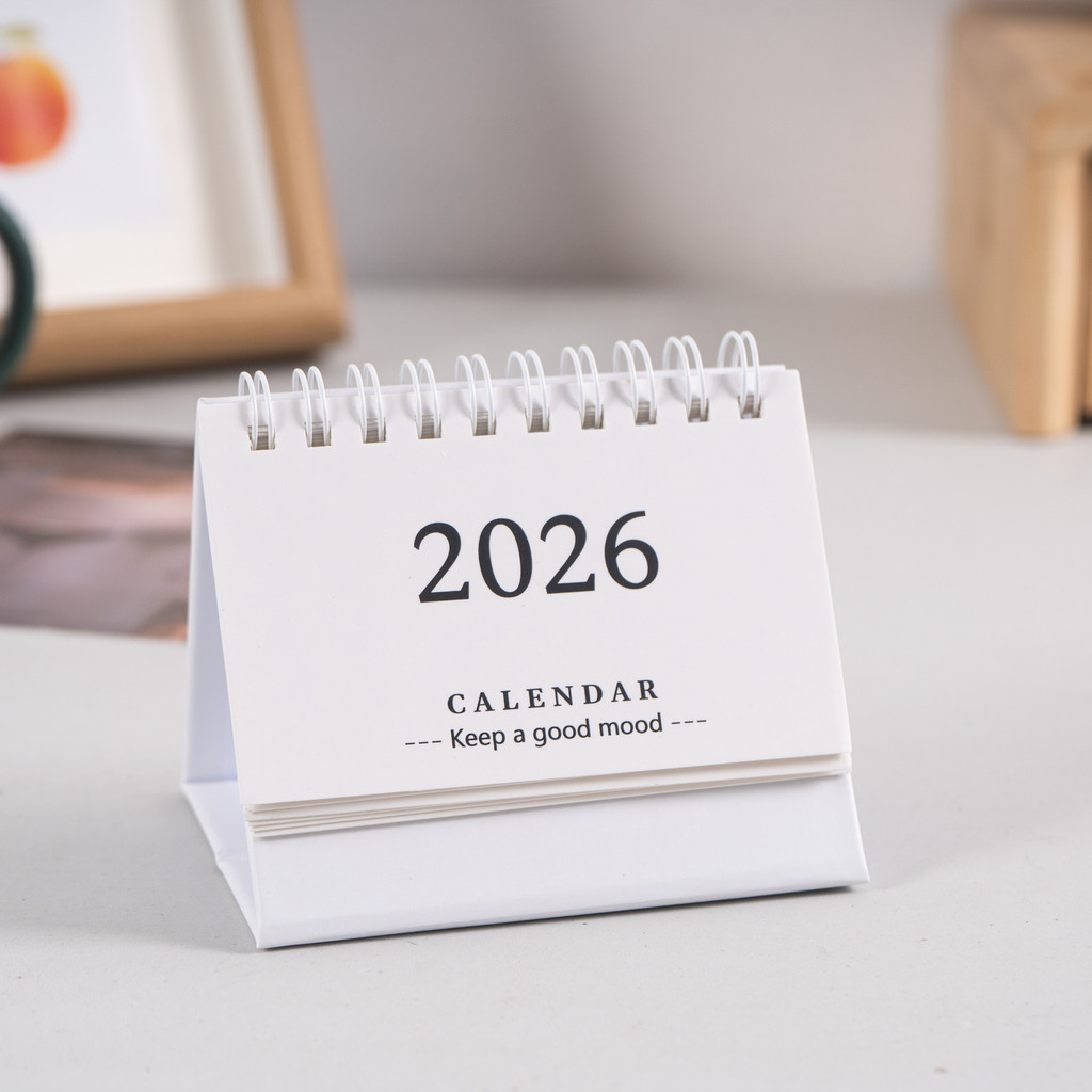 

1pcs 2026 Simple Style English Mini Desk Calendar Desktop Display Portable Small Coil Calendar Desktop Decoration Handmade Diary