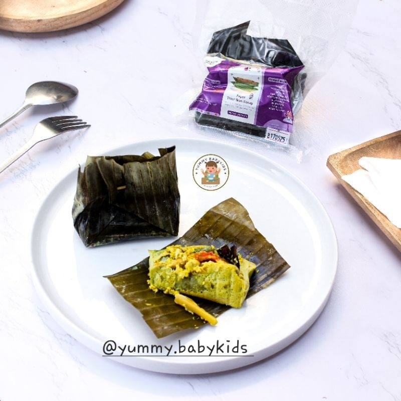 

Pepes Telur Ikan Kakap - Momacy - Adwa Organic