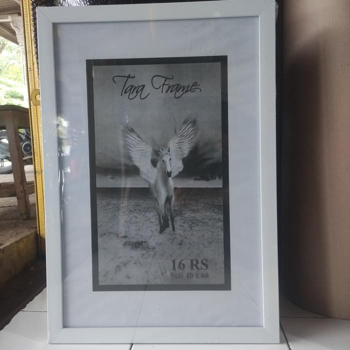Terbaru bingkai foto/pigura foto/frame foto minimalis 40x60 - Putih, tanpa kaca