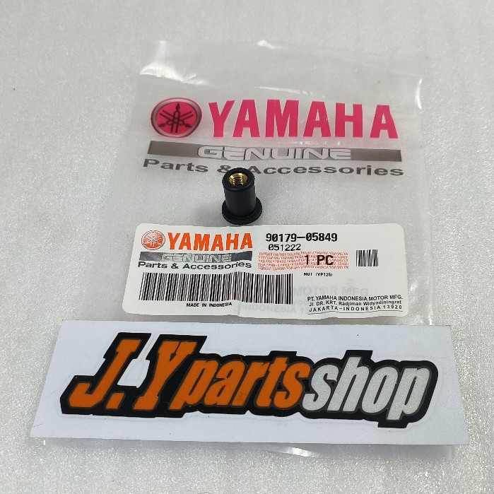 NUT MUR KARET DEK BODY COVER DEPAN XRIDE X RIDE 115 LAMA YGP 90179-05849