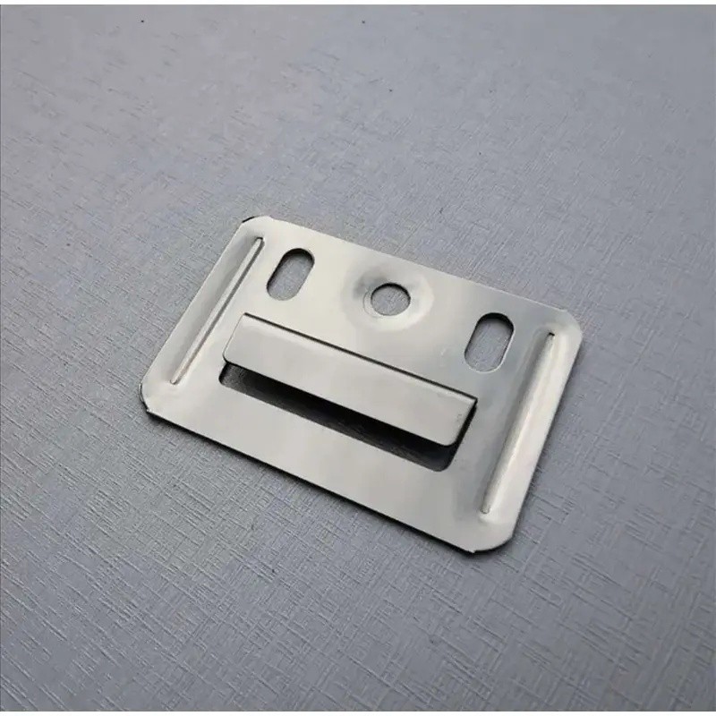 Besi WPC Wallpanel / Braket Panel PVC / Clip Wall Panel Pengait Hiasan Dinding Almira ID