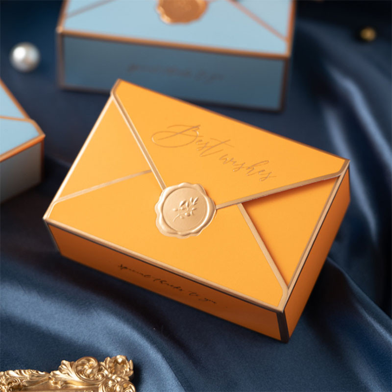 

10Pcs/lot Multi Color Envelope Shape Wedding Box Chocolate Cookie Cracker Box For Packaging Birthday Wedding Event Party Supplie