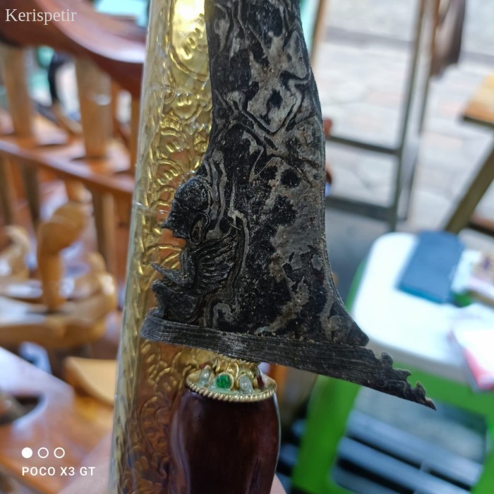 

keris anunaki langka pandito garudo bkn megantor sengkelat kamarogan murah antik