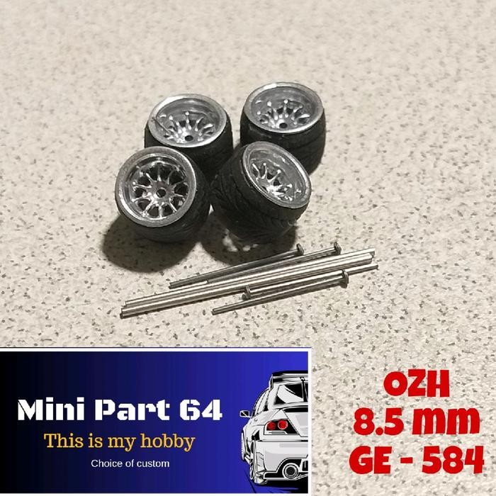 Diorama Diecast Ban Celong 8.5mm GE584 Miniatur Skala 64