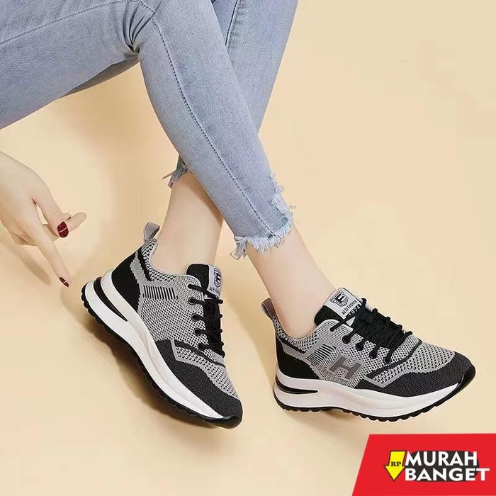 SEP019 (Tanpa Kotak) Sepatu Sneakers Wanita Motif Hwei Sporty Model Korea Fashion Casual Sport Santa