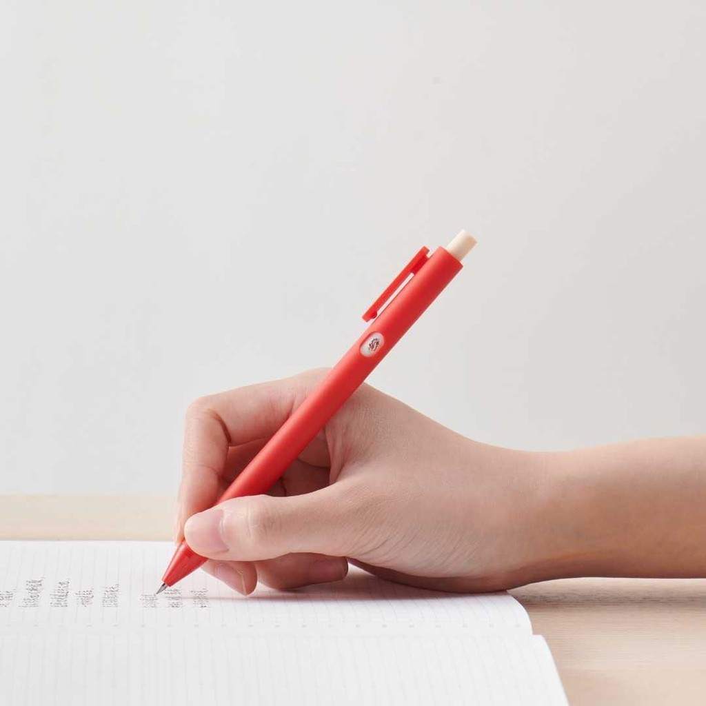 

FSNASTR Kaco Pena Pulpen Gel Small Window Pattern Quick Dry Black Ink 1 PCS - K1053