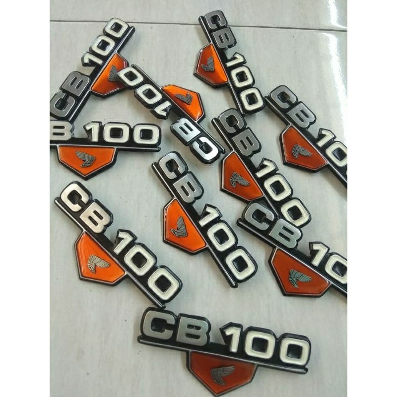 Emblem box aki cb100 logo box aki cb100 sayap detail original