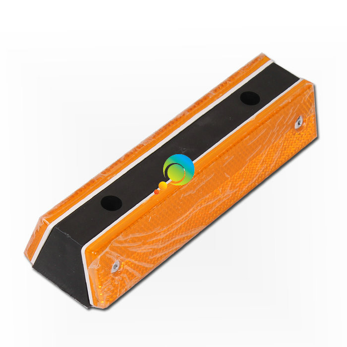 

High way reflective traffic warning products plastic road stud marker