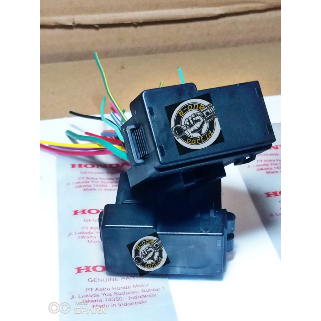 Box sekring rumah sikring Honda CBR150,CB150,Sonic,Verza Box fuse For Honda CB dan CBR OLD original