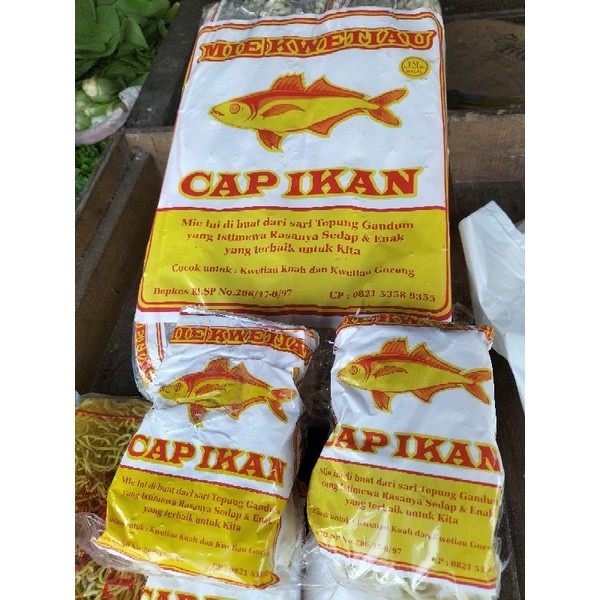 

Mie kwetiau Cap Ikan
