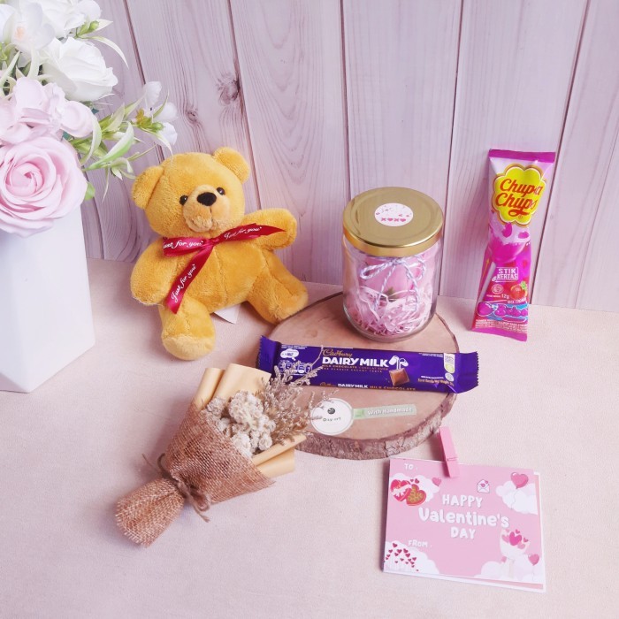 

DISKON Hadiah Gift Hampers - Boneka Teddy with Rose Jar - Hadiah Valentine - Rose Jar