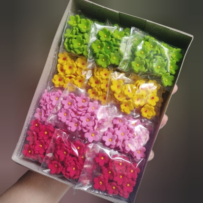 

Gumpaste isi 20pc, Gumpaste Bunga, Hiasan Bunga dapat dikonsumsi, Hiasan Bunga