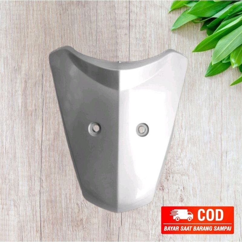 panel tameng dasi depan Honda Supra x 125 lama new batman warna Silver