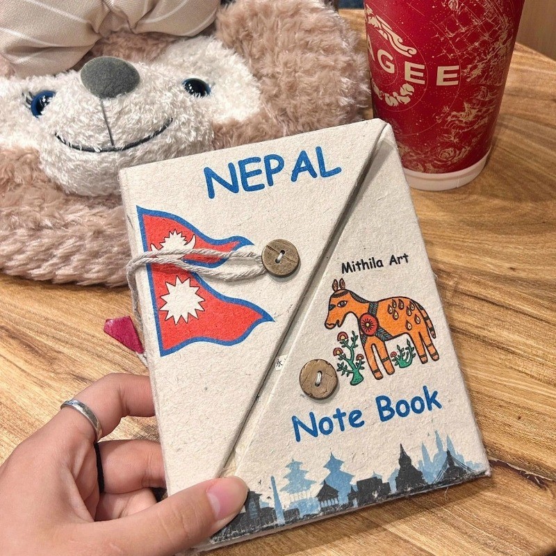 

Pocket Nepal Retro Scrapbook Notebook Journal Coarse LOKATA Plant Handmade Graffiti Draw Book Dongba Paper Ledger Button Diary