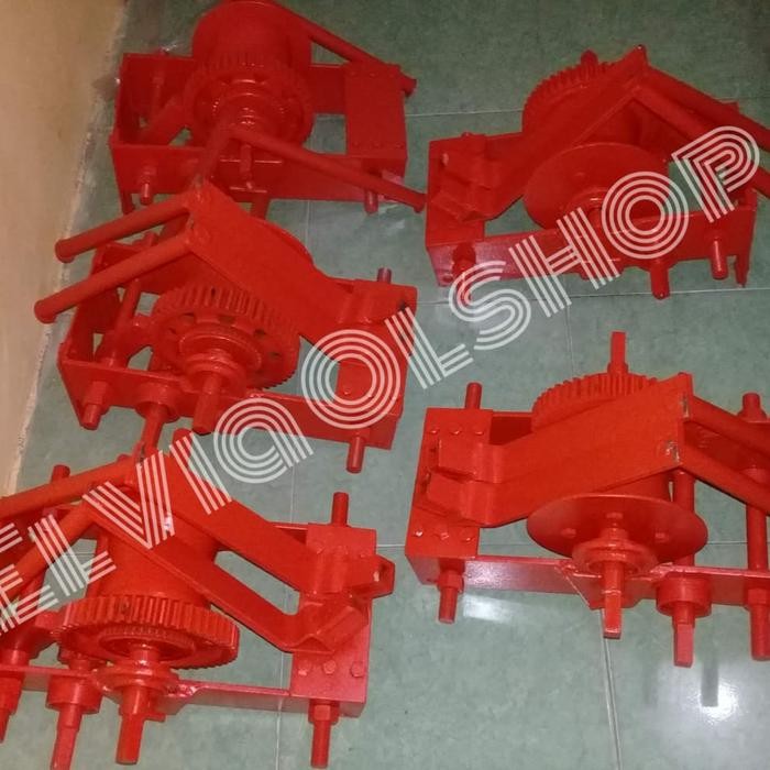 Bivi atau Hand Winch