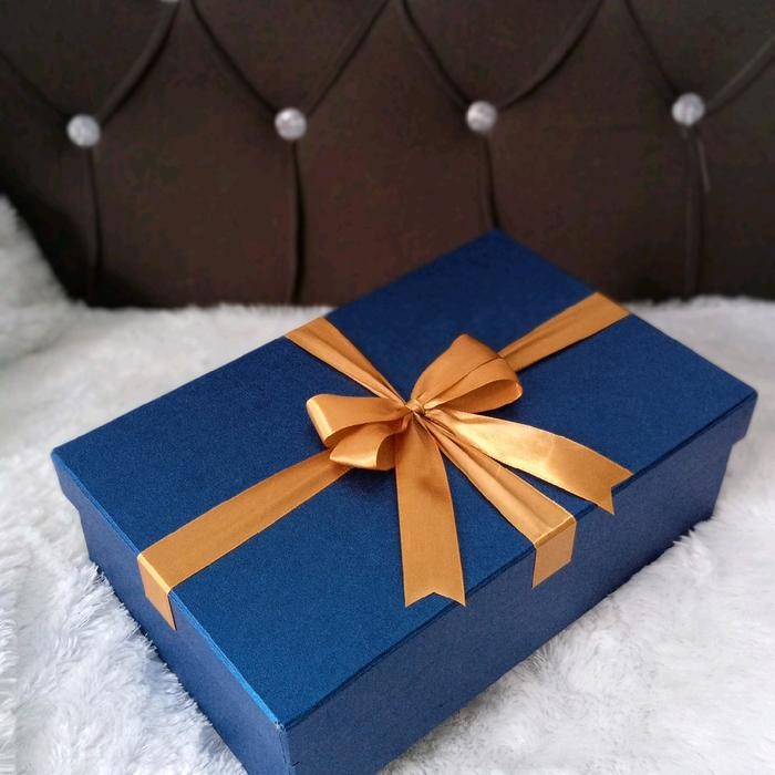 

Kotak Kado 40x30x15cm Exclusive/hardbox/giftbox/kotak hadiah Karton Pita Kertas - navy