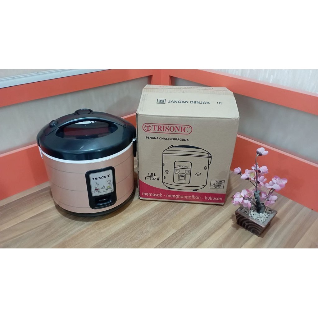 HSA-MAGIC COM 1,8L TRISONIC/MAGIC COM MURAH