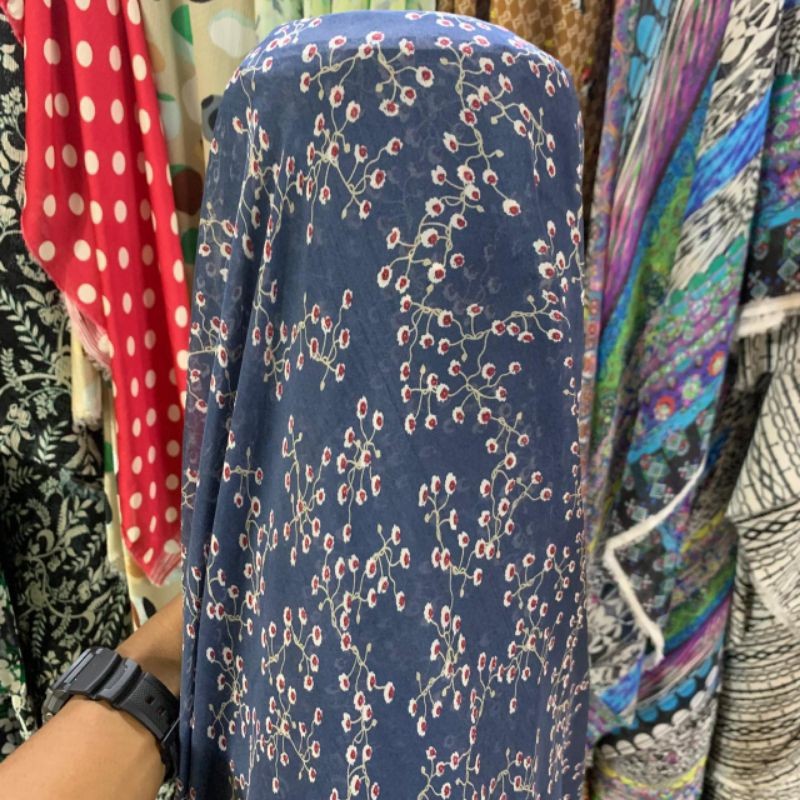 Kain Bahan Motif - Kain Chiffon light motif bunga - Kain Chiffon sutra - kain sifon motif Bunga keci