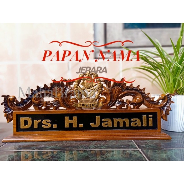 

PAPAN NAMA + PAPAN NAMA KAYU & UKIR + PAPAN NAMA MEJA + LOGGO HAKIM MB3212