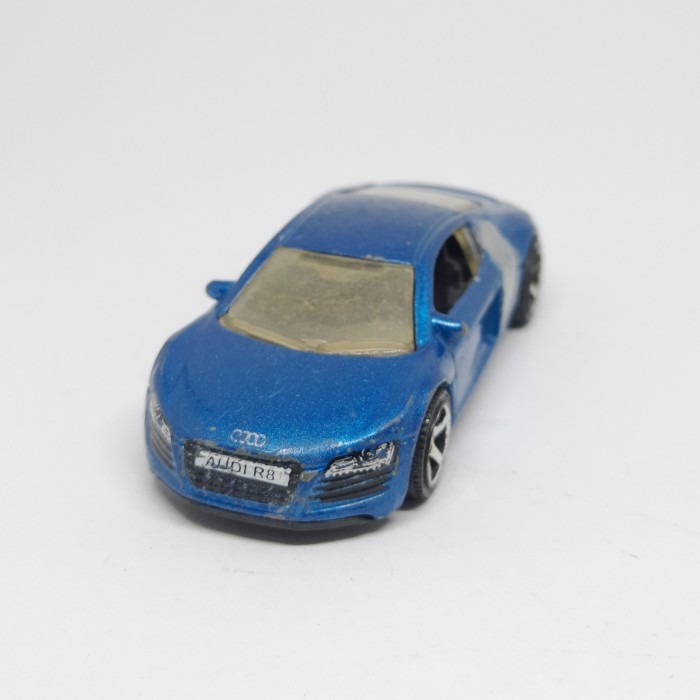 TF88 Audi R8 - Matchbox Diecast Skala 64 Mobil Mainan Anak Laki