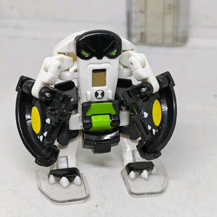 AKO... Mainan Ben 10 Omni Launch Figure Cannonbolt Original Playmates 2ND