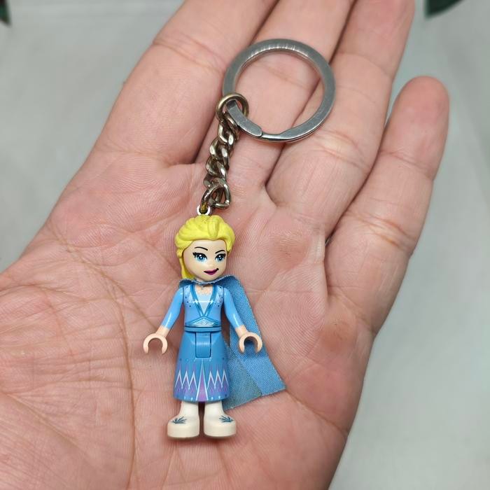 AKO,,, Gantungan Kunci Lego Keychain Mini Figure Disney Frozen 2 Elsa 853968 Original 2ND