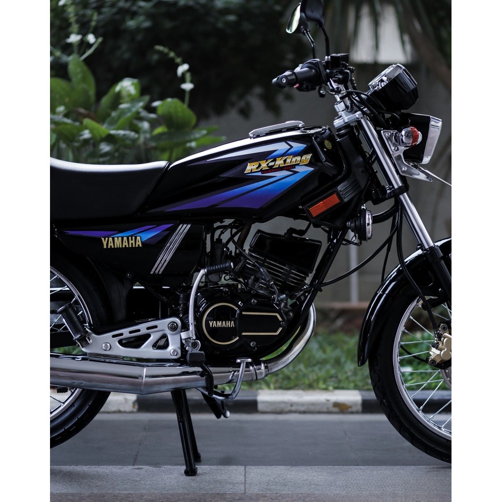 lis body/ striping /stiker + Emblem Tangki yamaha RX King new 2002 ungu Hitam kw super