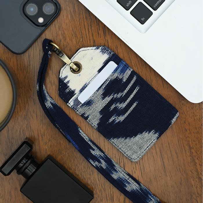 

Promo NONA RARA - Lanyard Tenun Blue A0054, Lanyard ID Card Holder Batik Modern