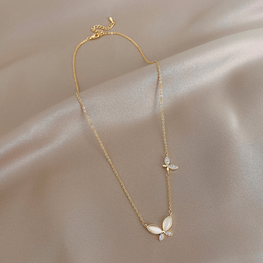 

316L Stainless Steel Butterfly Necklace Light Luxury Small Clavicle Chain Ladies Fashion Exquisite Jewelry SAN640