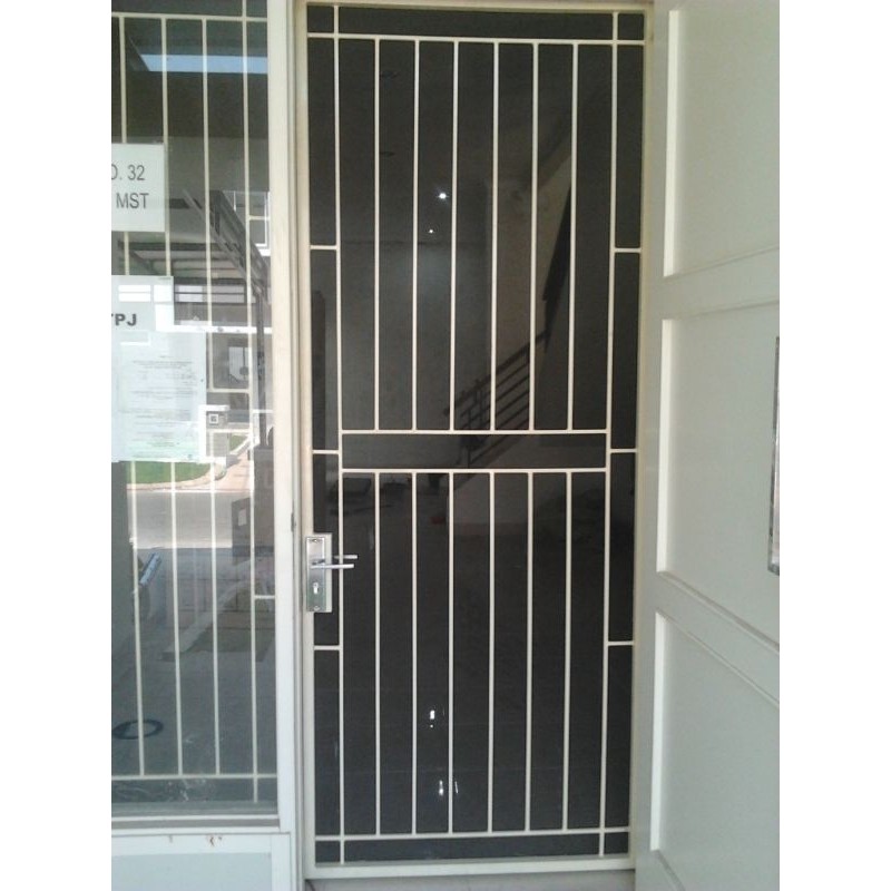 Pintu Teralis Kasa Nyamuk Kuat Bergaransi