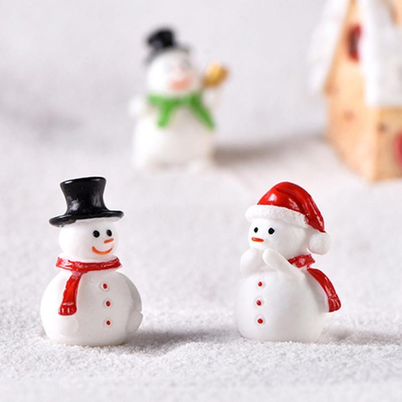

New Santa Claus Snowman Decoration Accessories Micro Landscape Socks Gift Bell Resin Small Ornaments