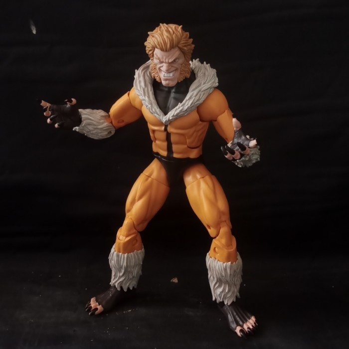 Marvel Legends Sabretooth Bone Breaker Wave