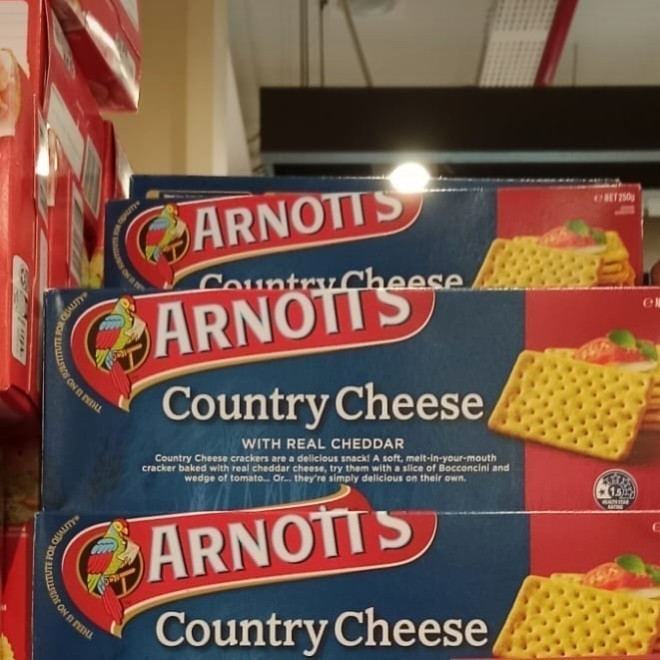 

arnott's country cheese with real cheddar keju Biscuit biskuit 250gr