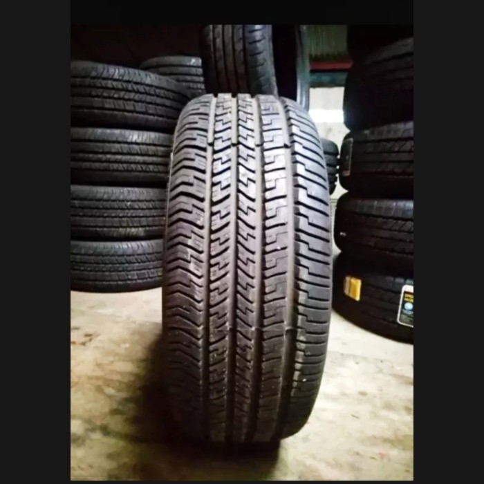 BAN MOBIL SECOND MEREK BRIDGESTONE UKURAN
225/60 R17 BAN TUBLES