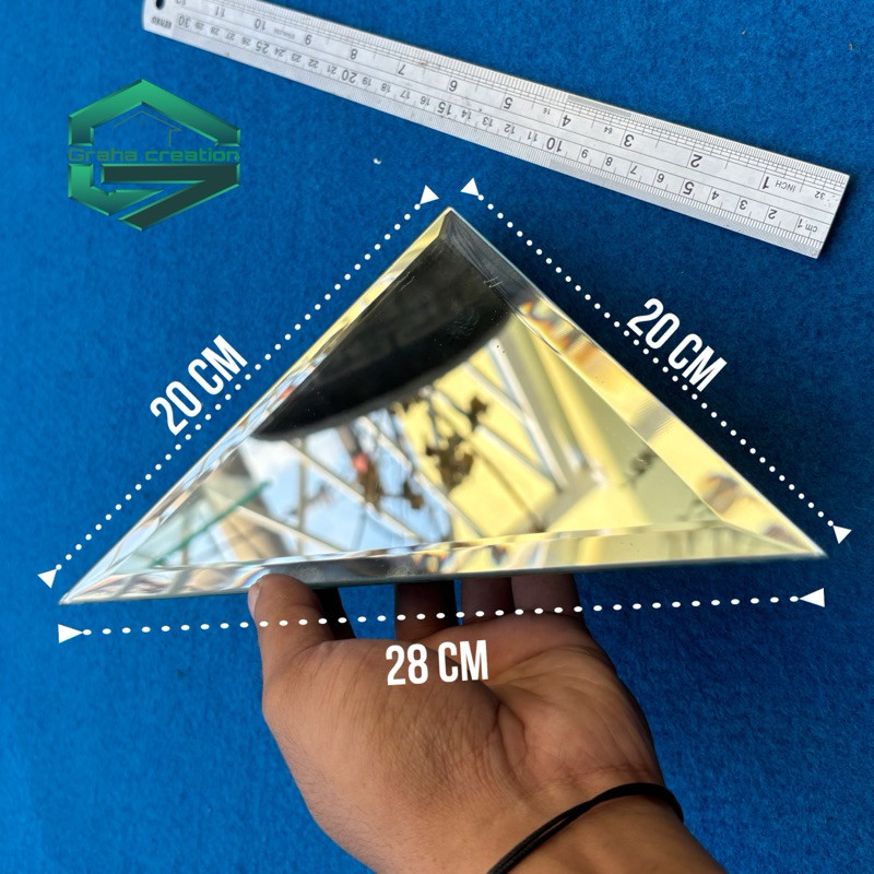 segitiga kaca cermin bevel dinding moulding