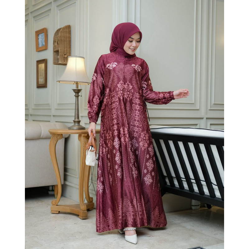 Tiara dress gamis silk motif lebaran bahan silk jumbo busui
