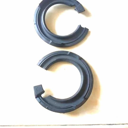 karet tatakan per keong yaris depan