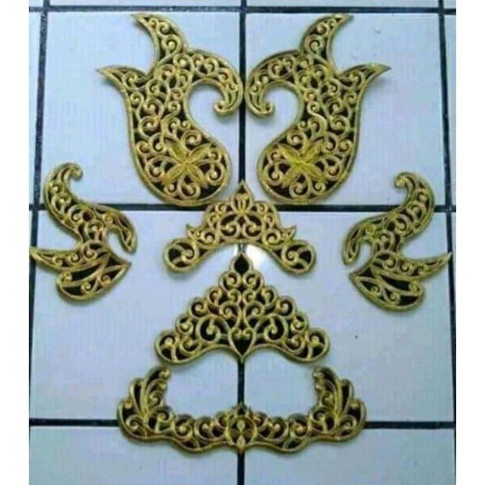 

DC___ Siger Subali Pernak Pernik Ny L