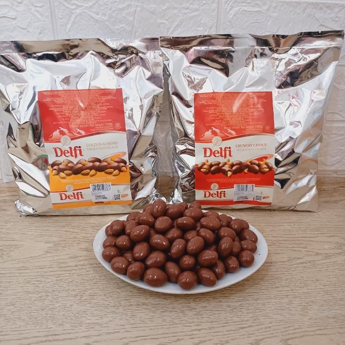 

Cokelat Delfi isi kacang almond / mede 1kg - MEDE/CASHEW