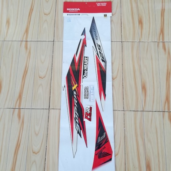 stripe grafik graphic sticker striping body kanan original ori honda supra x 125 x125 pgmfi pgm fi t
