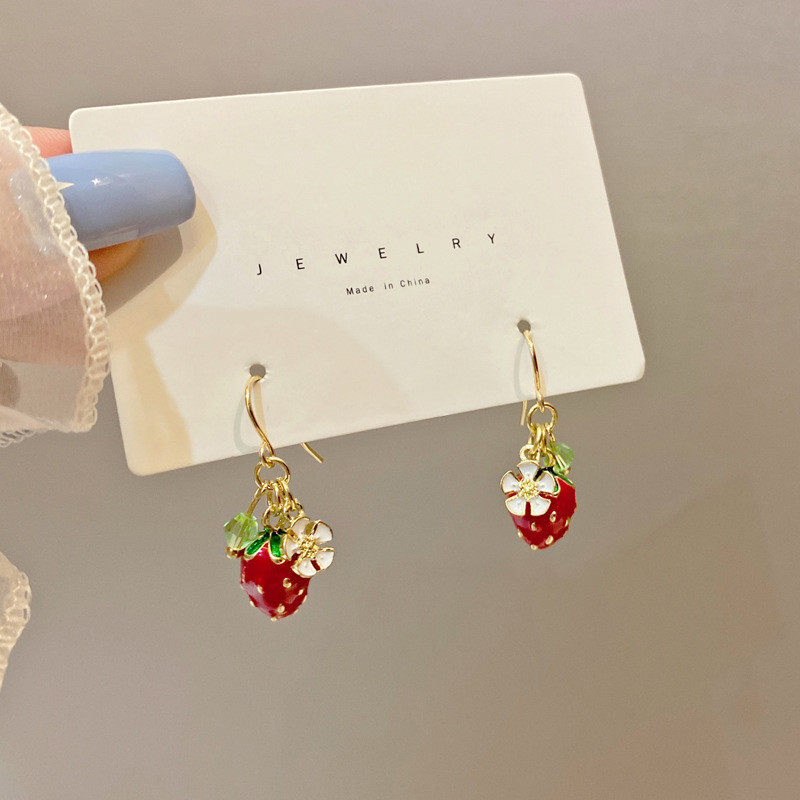 

1 Pair Fashion Elegant Jewelry Strawberry Earrings For Women Girl Sweet Temperament Hot Sale Drop Earrings Jewelry Gifts