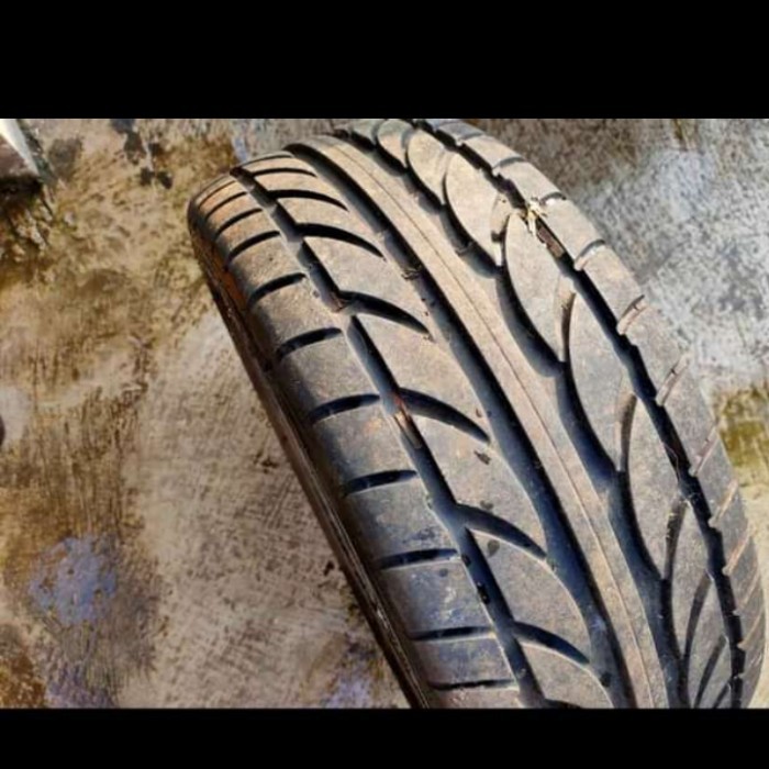 ban mobil r15 195/55 merk Achilles - ban second berkualitas