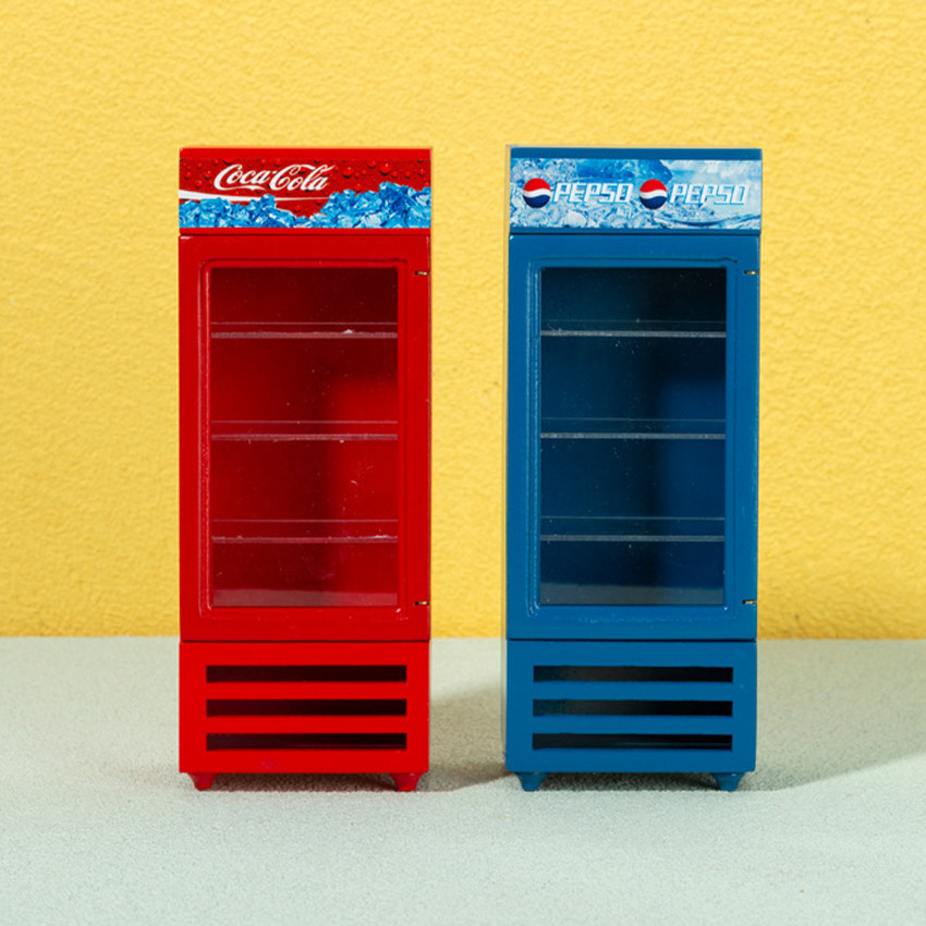 Miniatur Pajangan Kulkas Freezer Cooler Box Coca-Cola